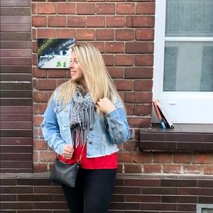 Meet your Posher, Haley-drew